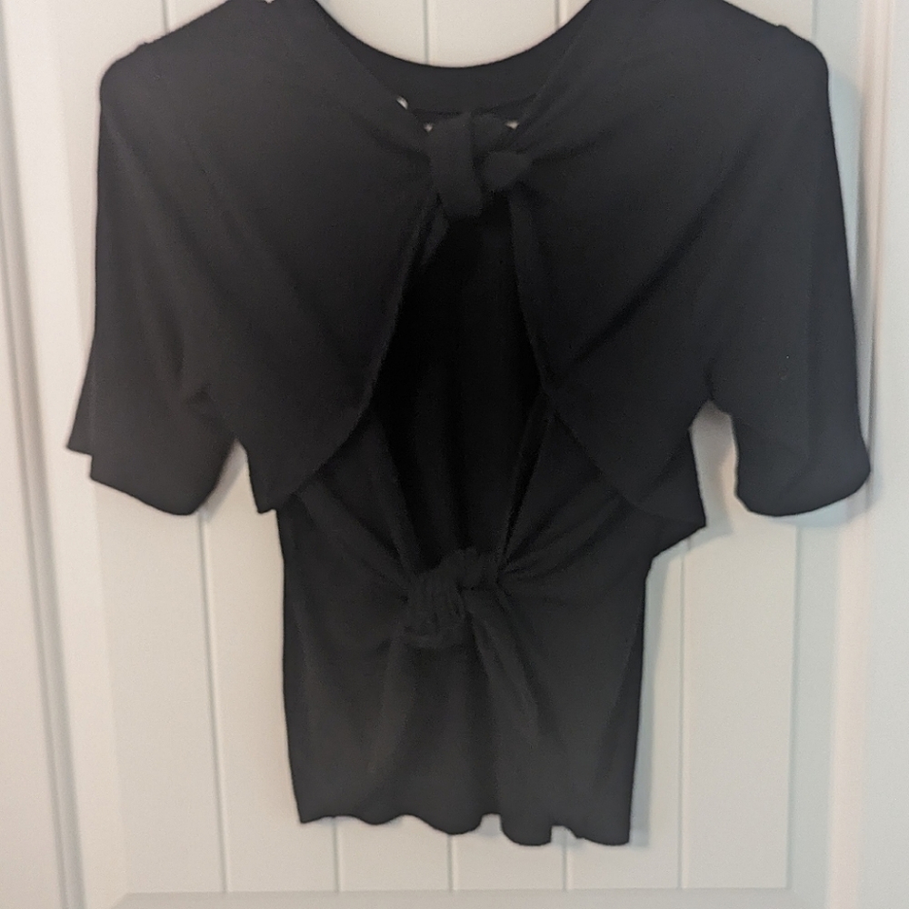 Softspun Ribbed Tie-Back Top - Picture 3 of 5